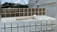 Colombia convierte toneladas de basura plástica de las calles en bloques tipo Lego para construir casas en solo 5 días