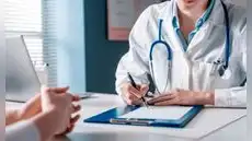 ¿Saliste del médico sin entender tu diagnóstico? Estas son las señales de alerta que debes conocer