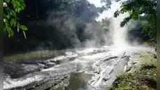 Geólogos investigan un río de este país de América Latina que alcanza los 99°C: el volcán más cercano está a más de 700 kilometros