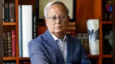 Hildebrandt responde a carta notarial de Damián Valenzuela: "Este señor cree que habla con un comunicador que se arrastra"
