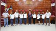 Corte de Tumbes reconoce a servidores judiciales por su trayectoria y compromiso