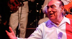Óscar Avilés: la primera guitarra del Perú nació un día como hoy