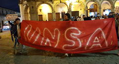 Estudiantes de la UNSA de Arequipa se manifiestan contra detenciones en San Marcos