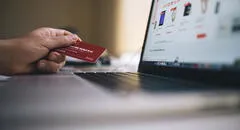 Peruanos gastan en promedio S/230 en compras online