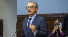 Aguinaga advierte que "también se podría" vacar a Dina Boluarte si no prospera adelanto de elecciones