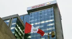Fitch: salvataje a Petroperú no afecta su mala calificación crediticia