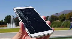 ¿Cómo saber si la pantalla de mi celular está rota o si solo se trata del glass?