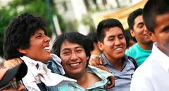 ¿Qué significa la expresión “gil” en Perú y de dónde proviene?