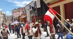 Protestas en el sur: Virgen de la Candelaria salió en procesión en medio de la tristeza de los puneños
