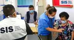 Si califico como no pobre, ¿aún así puedo tener SIS de forma gratuita?