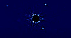 Captan en video a 4 planetas orbitando una estrella a 133 años luz de la Tierra