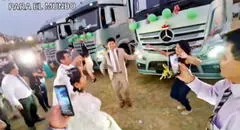 Pareja que se casó recibe tráileres de regalo en Huancayo: "Se busca huancaína para una relación seria"