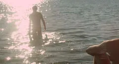 “El extraño del lago”, la película que mezcla crimen y erotismo: incluye escenas de sexo real