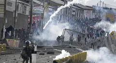 Denuncian a fiscales por omisión en investigaciones de fallecidos tras protestas en Arequipa