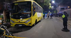 Varón de 44 años fallece atropellado por bus de servicio urbano en Arequipa
