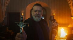 "El exorcista del Papa" con Russell Crowe como Gabriele Amorth, ¿cuándo se estrena y de qué trata?