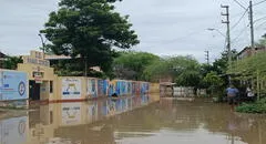 Piura: más de 600 alumnos dejan de estudiar tras inundación de colegio por intensas lluvias