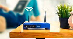 ¿Hacia dónde deben apuntar las antenas de tu router para que tengas mejor señal?