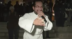 ¿Postulará a la Batalla de los Gallos? Sacerdote rapea en celebraciones por Semana Santa