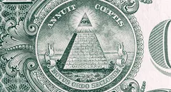¿Cuál es el verdadero significado de la pirámide y el ojo en el billete de 1 dólar?