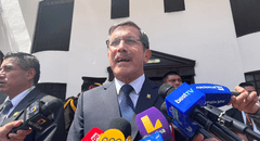 Ministro de Defensa descarta actos de violencia tras bloqueo de frontera Perú-Chile