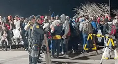 Migrantes están atrapados en la frontera con Chile