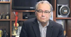 Walter Albán: “Ahora es la Defensoría de los congresistas, han elegido un ofensor del pueblo”