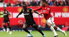 Manchester United venció 3-1 a Lens de Francia en partido amistoso de pretemporada