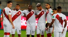 Los 2 delanteros que podrían ser las sorpresas de Reynoso en la convocatoria de la selección peruana