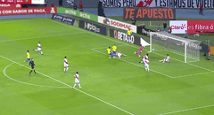 ¡Se salvó Perú! Raphinha fusiló a Gallese para el 1-0 de Brasil, pero fue anulado por offside
