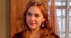 ‘El Sultán’: ¿qué fue de Meryem Uzerli y cómo luce 12 años después de interpretar a Hurrem?