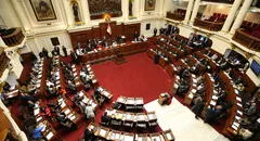 Congreso: Idelso García Correa es elegido presidente de Comisión Especial del TC
