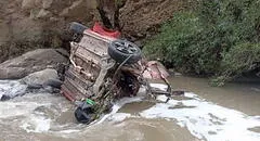Apurímac: 3 escolares pierden la vida tras caída de auto a abismo de más de 400 metros