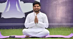 Crece la práctica de yoga y meditación en el Perú