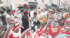 Mesa Redonda: miles realizan últimas compras de Navidad