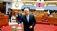 Comisión de Ética: suspenden al congresista Juan Carlos Lizarzaburu por 120 días