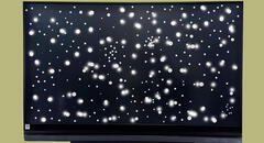 ¿Por qué aparecen puntos blancos en la pantalla de tu smart TV y cómo solucionarlo?