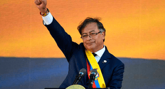 Petro anunció que Colombia dispondrá "universidades públicas de manera gratuita para venezolanos”