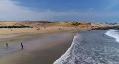 El 'Acapulco Peruano': ¿dónde queda esta playa de aguas mansas y turquesas y cómo llegar desde Lima?