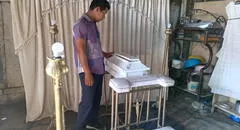 Iquitos: bebé es velado hace 3 días por falta de dinero para ser enterrado