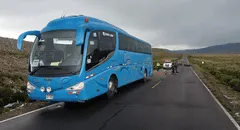 Arequipa: choque entre bus y motocicleta termina con muerte de 2 personas en Caylloma