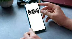 ¿Cómo configurar tu teléfono para que apague el wifi al salir de casa y por qué conviene hacerlo?