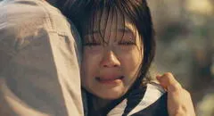 Una fan viaja en el tiempo para salvar a su idol de la muerte: el nuevo k-drama que arrasa en redes