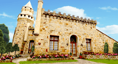 Las leyendas del famoso Castillo Marroquín, su vínculo con el narcotráfico y con un expresidente de Colombia