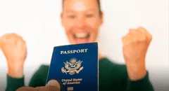 La buena noticia para los migrantes mayores de 50 años que soliciten la ciudadanía americana