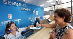 Estos son los 4 subsidios económicos que brinda EsSalud: si cumples estos requisitos, puedes cobrar hasta S/2,070