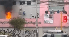 Reportan violento desalojo en Lince: personas con pasamontañas amenazan con explotar balones de gas