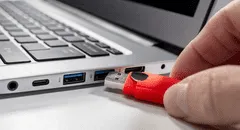 ¿Cómo copiar archivos de tu memoria USB en cualquier PC sin temor a que se infecte con virus?