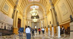 Periodistas denunciaron que jefe de seguridad del Congreso los “acorraló” en Pasos Perdidos