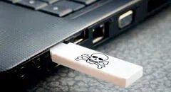 ¿Qué son los USB Killers y cuál es el devastador resultado si los conectas a tu celular?